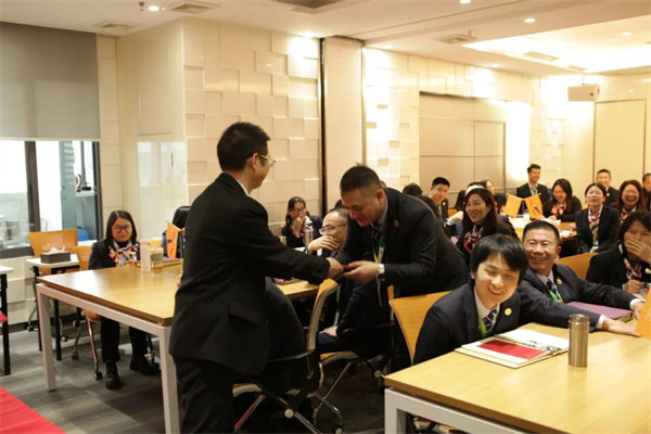 共襄盛典，啟航新征程！廣東博皓年度總結大會-頒發年終利是、子女助學金、敬老金