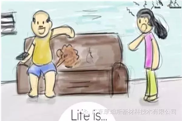 人生就是。。。 妻子已經發火，你卻肆無忌憚地放屁&ldquo;排毒氣&rdquo;